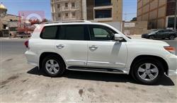 تۆیۆتا لاند کروزەر